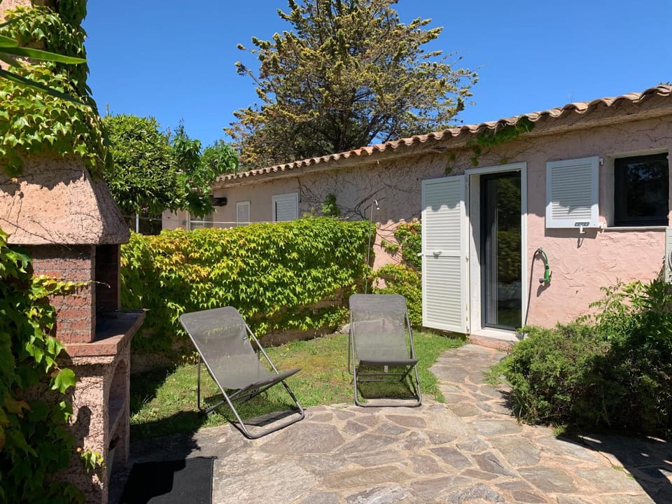 Mini Villa Santa Giulia à 120m de la plage House in Porto-Vecchio