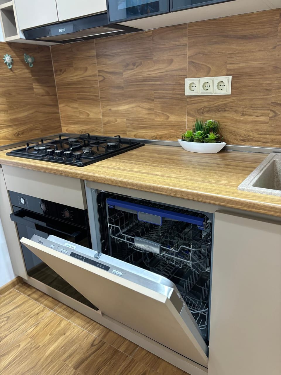 Luk-aprt Apartment in Tbilisi, Georgia
