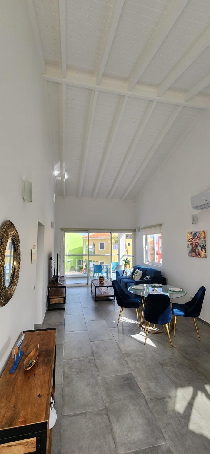 Punta Azul Apartment in Sabana Westpunt