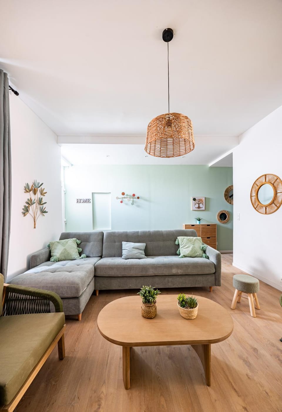 Maison spacieuse avec terrasse dans le centre ville de Reims Villa in Reims