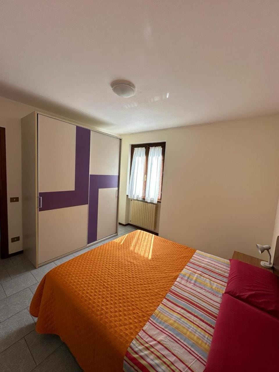 Bed, Photo of the whole room, Bedroom, wardrobe