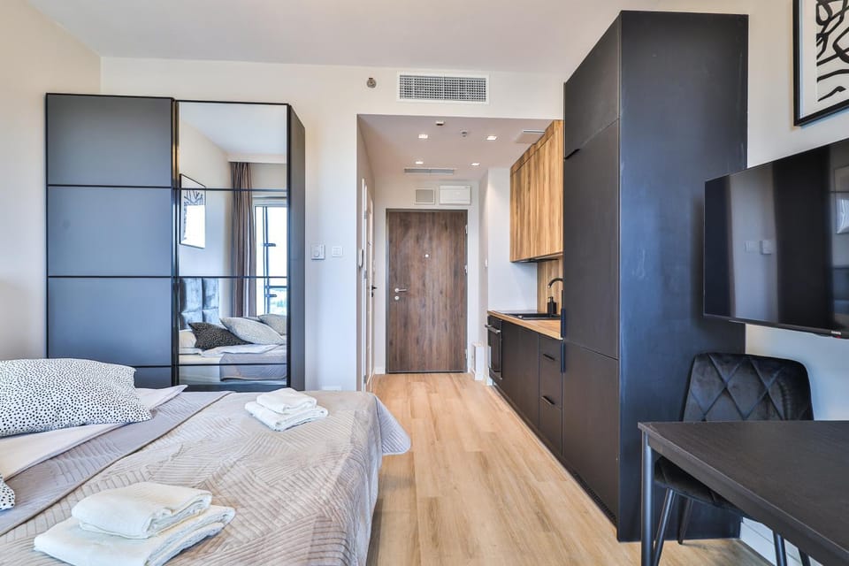 Kitchen or kitchenette, Photo of the whole room, air conditioner