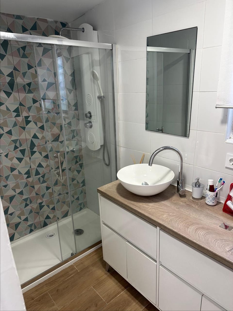 Shower, Bathroom