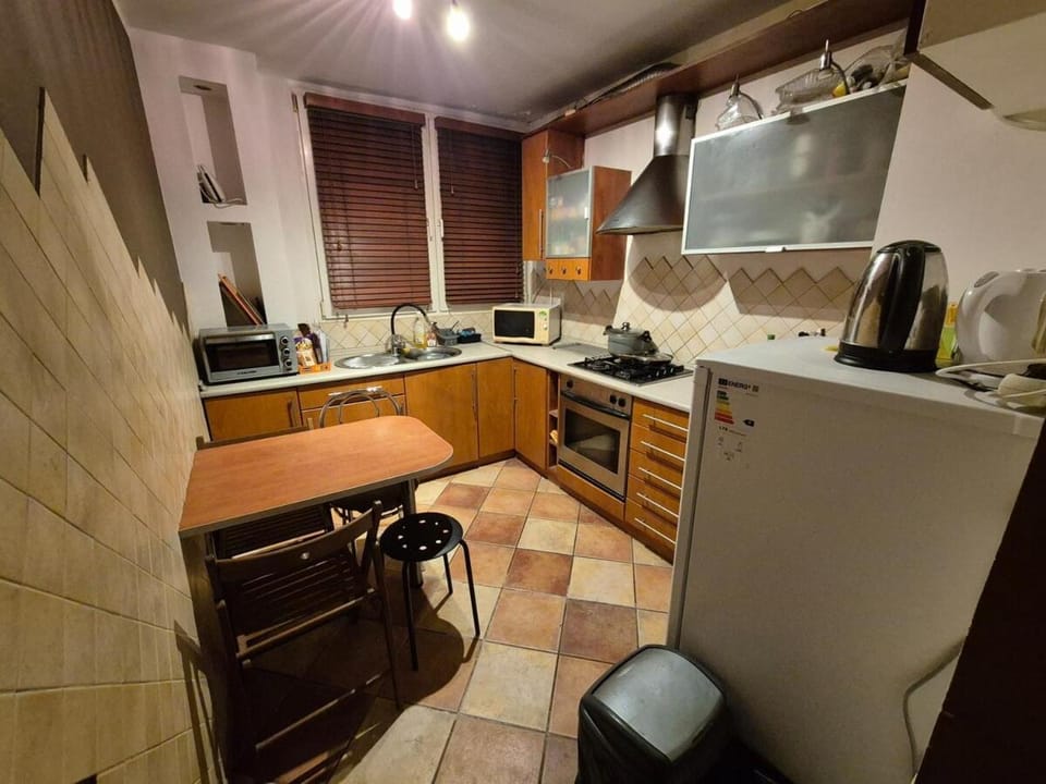 Cosy Spacious Room - Wrocław Apartment in Wroclaw