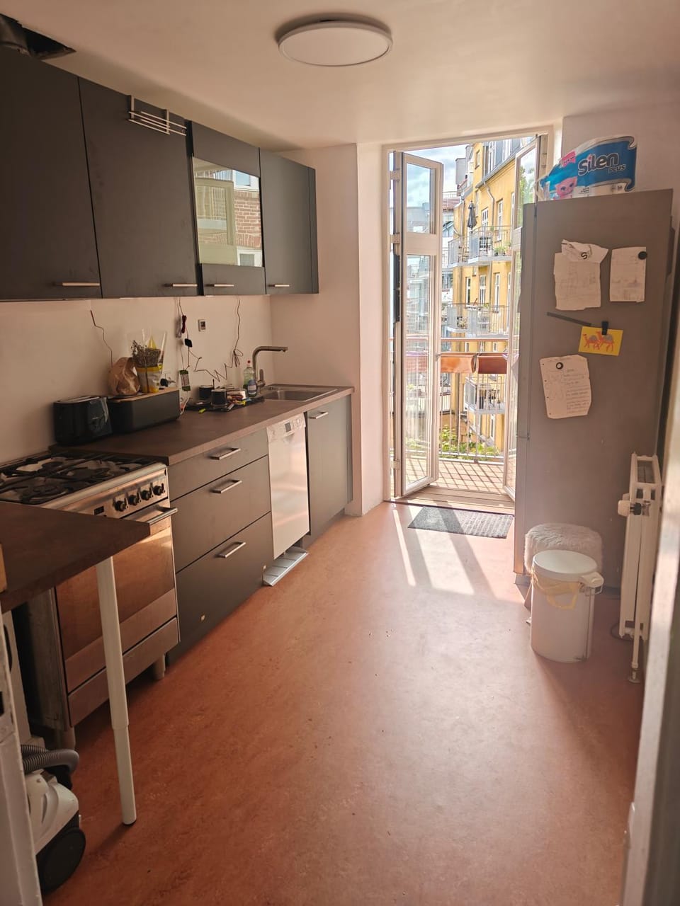 Hyggeligt lejlighed tæt på hovedbanegården Apartment in Frederiksberg