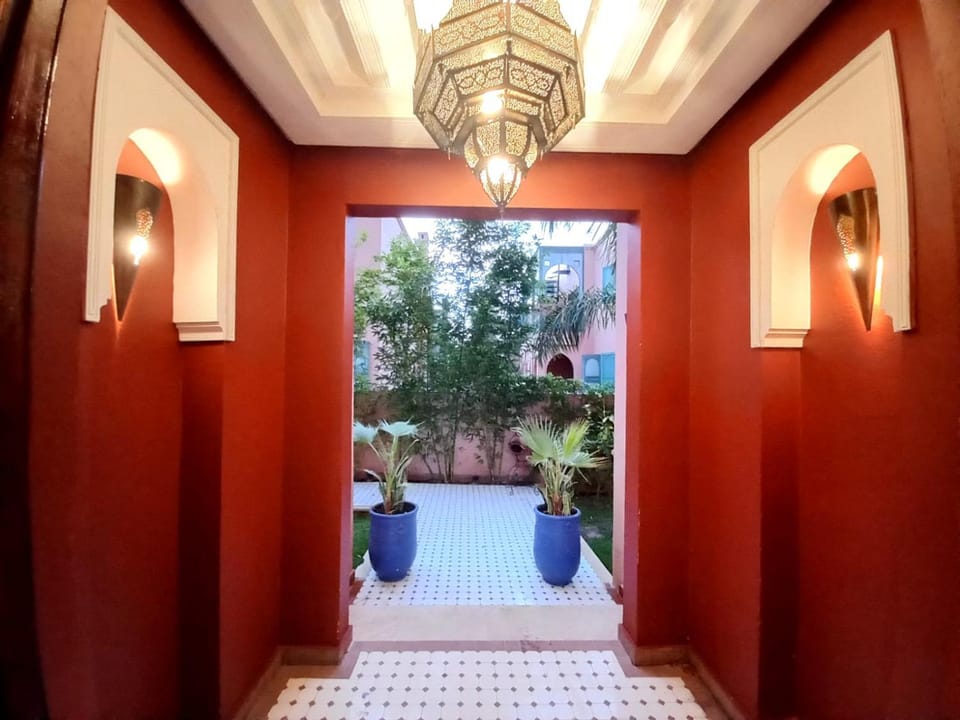 CYCAS VILLA TARGA GARDEN -Only Family Apartment in Marrakesh