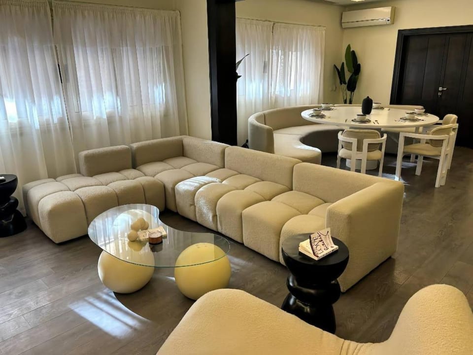 Zamalek Haven by the Nile Apartment in Cairo