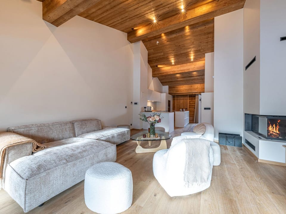Appartement de luxe à Val-d'Isère avec piscine et parking - FR-1-694-421 Apartment in Val dIsere