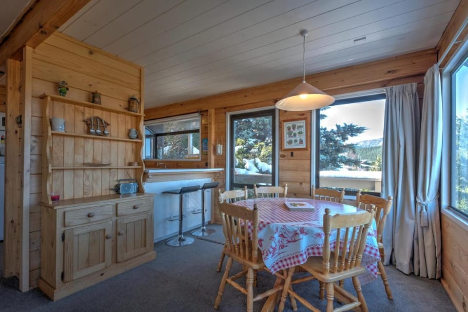 35 Alpine Avenue House in Hanmer Springs