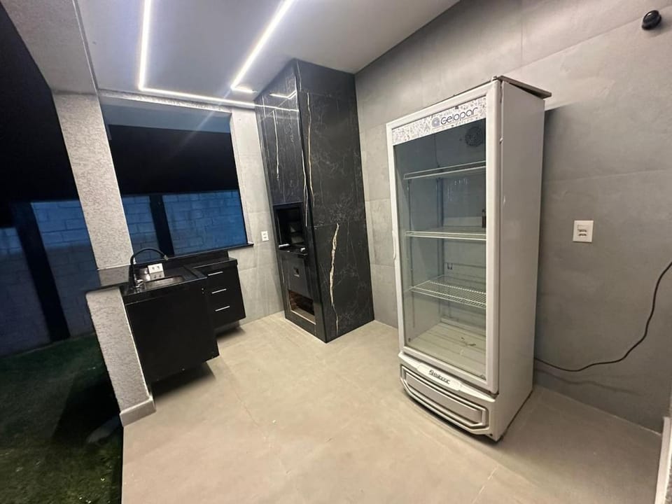 Modern country house 90 km from SP House in State of São Paulo