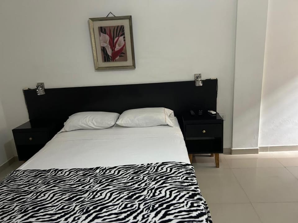 X5 Condominio - Diagonal a Fexpocruz Bed and Breakfast in Santa Cruz de la Sierra