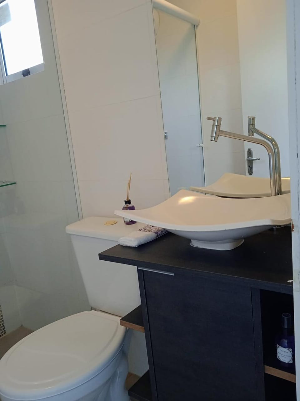 Lindo JK para 2 pessoas com garagem wifi e ar condicionado Apartment in São Leopoldo