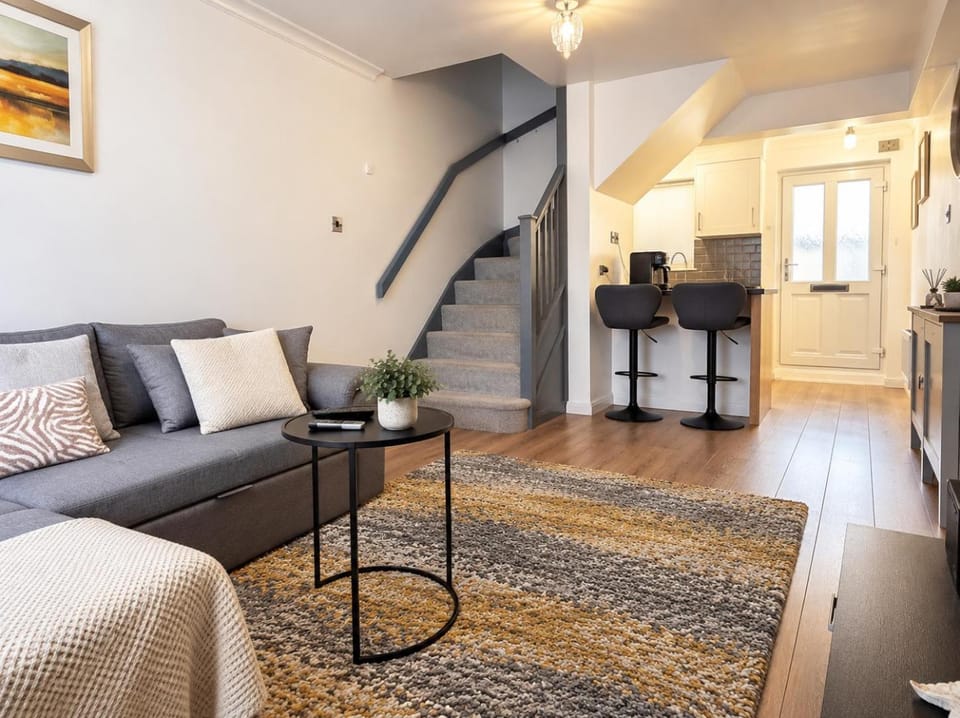 Orpington Cozy Hideaway 2 Bedroom apartment with garden and free Parking Apartment in Orpington