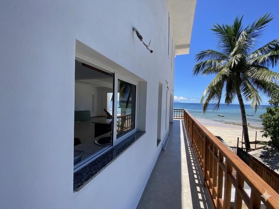 Villalola House in Africa
