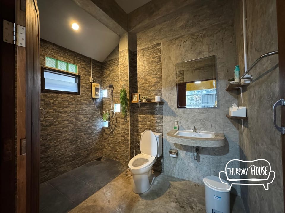 Toilet, Bathroom