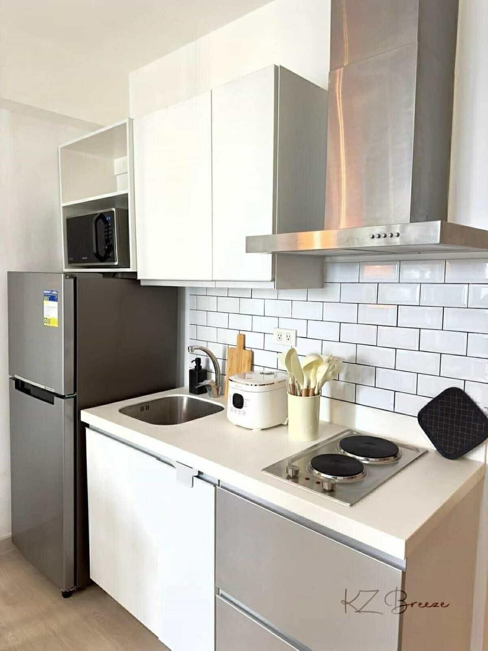 The Modern Haven at Azure near SM Bicutan Apartment in Paranaque