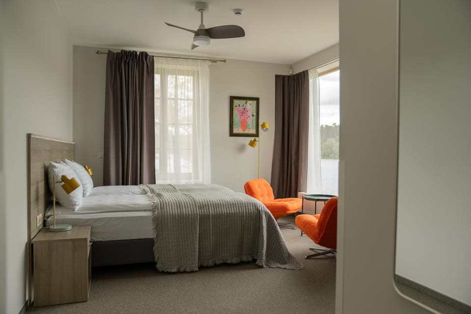 Photo of the whole room