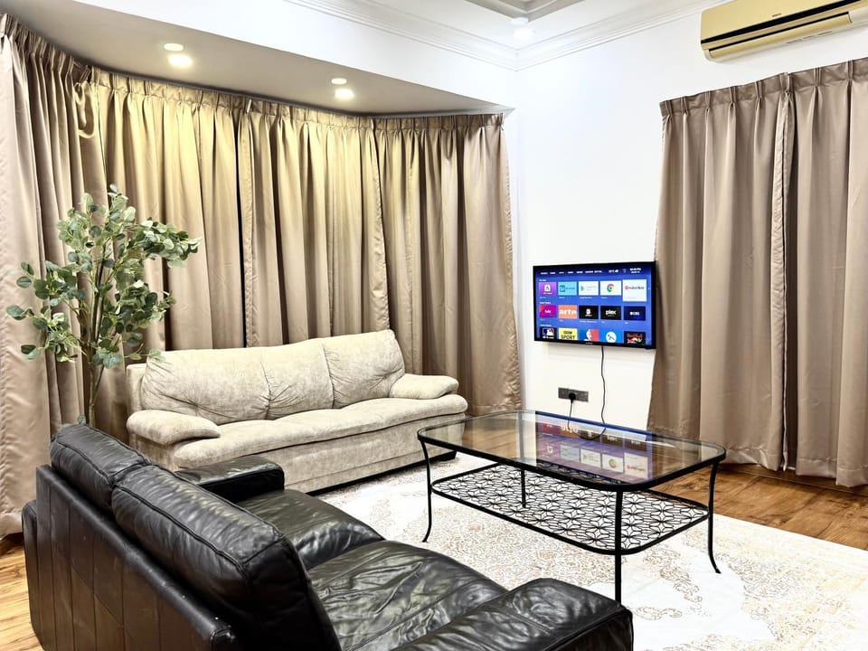 4BR3B Kajang DoubleStorey-14 pax House in Negeri Sembilan, Malaysia