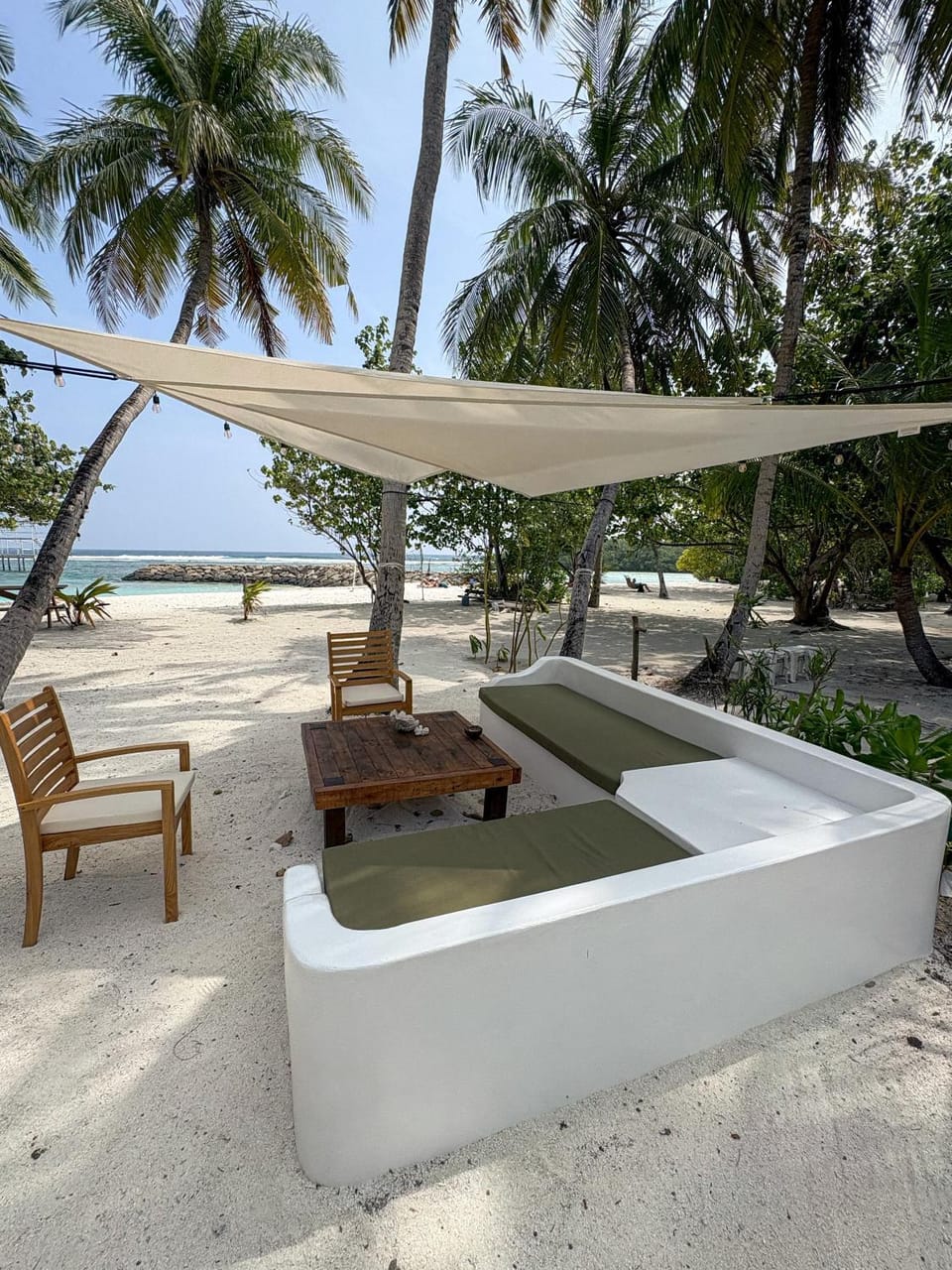 Natural landscape, Seating area, Beach