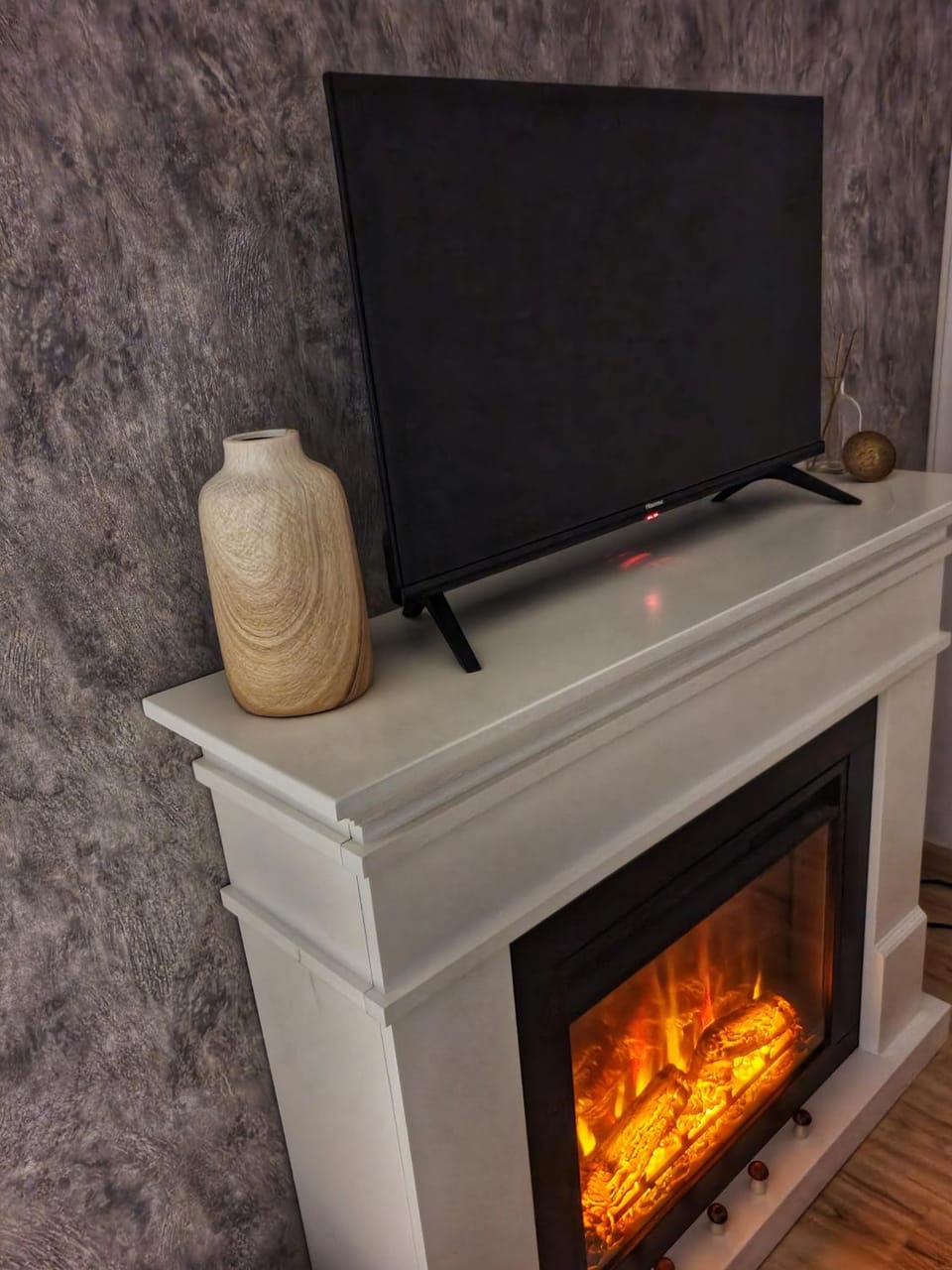 TV and multimedia, fireplace