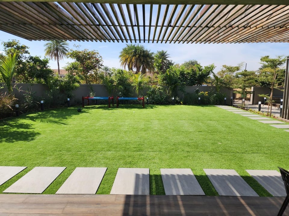 Garden, Garden view