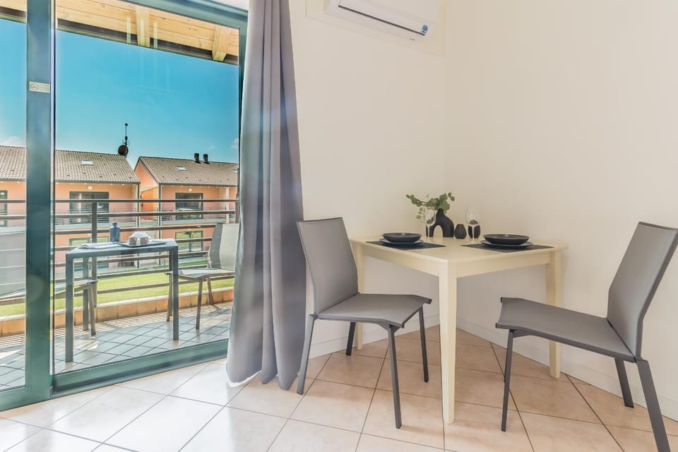 View (from property/room), Dining area