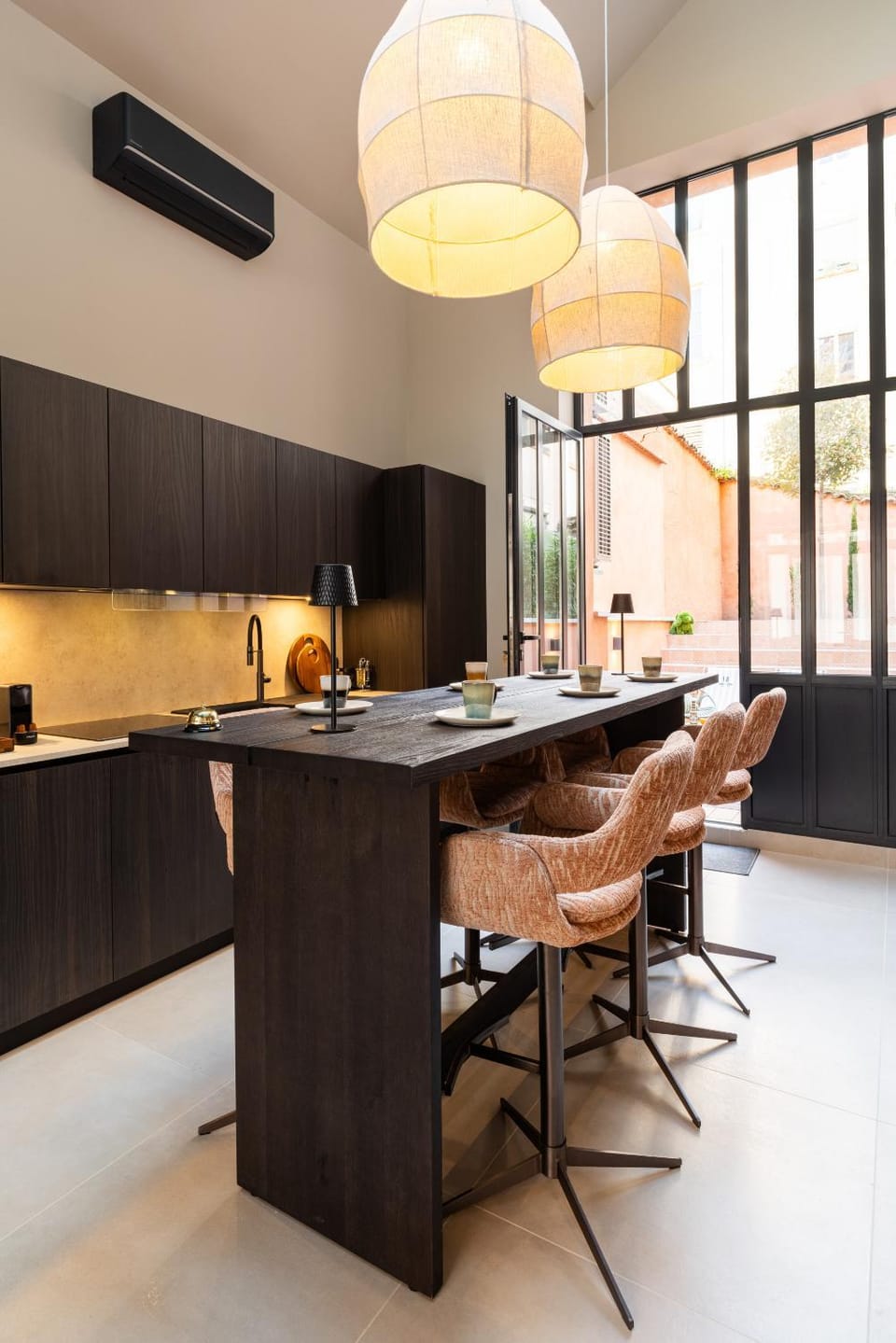 Lounge or bar