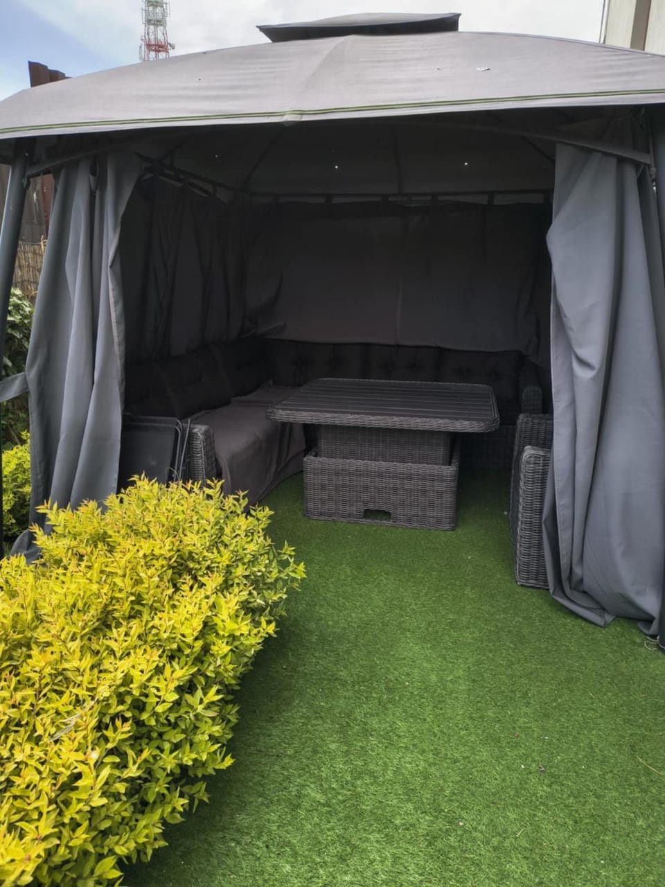 Garden, Seating area
