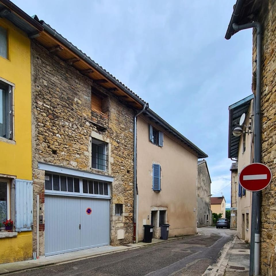 Property building, Neighbourhood, Street view