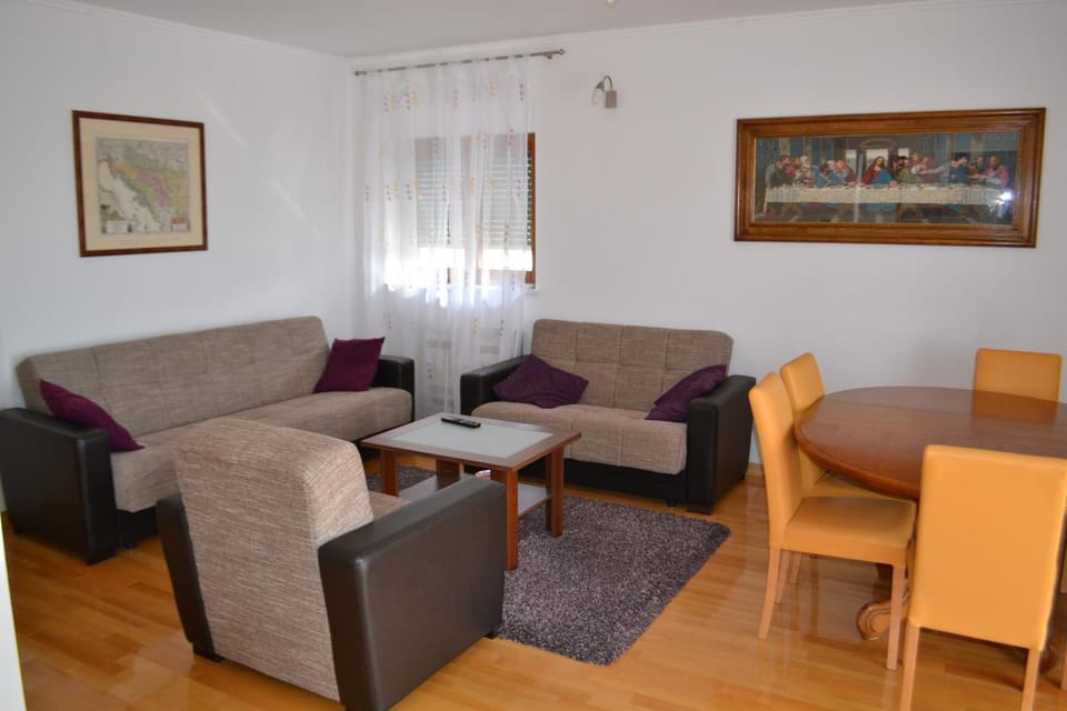 Living room, Sea view