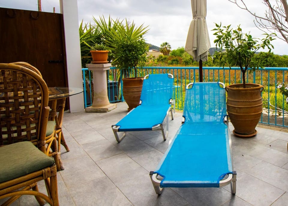 Patio, Spring, Day, Natural landscape, Garden, View (from property/room), Balcony/Terrace, Balcony/Terrace, Garden view, sunbed
