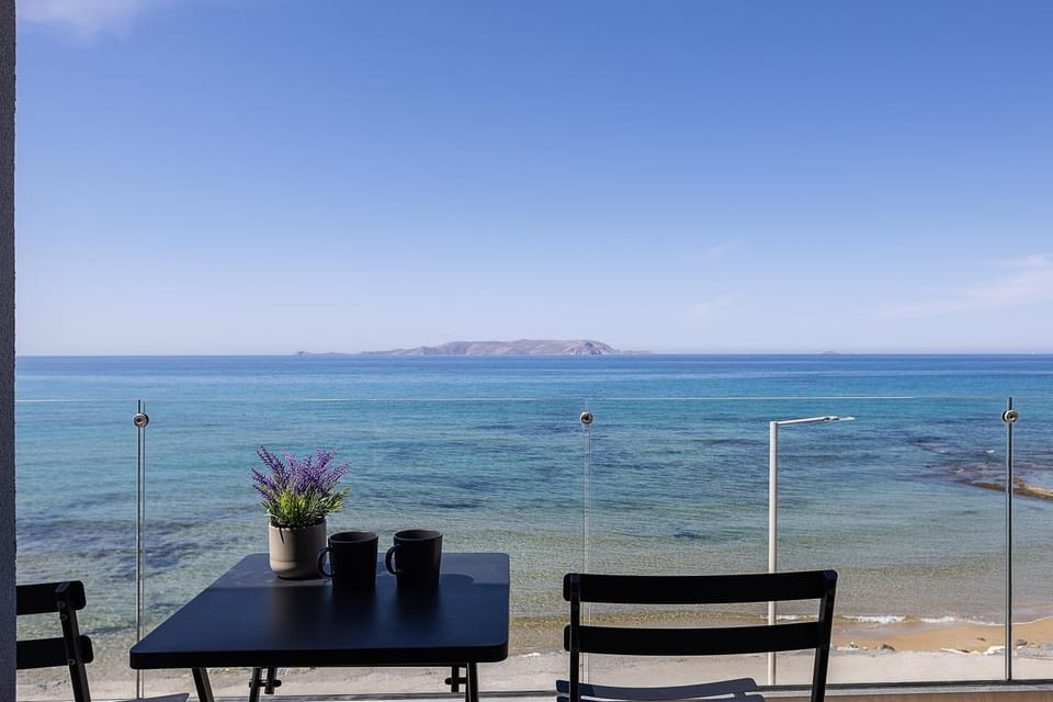 Day, Seating area, Beach, Sea view