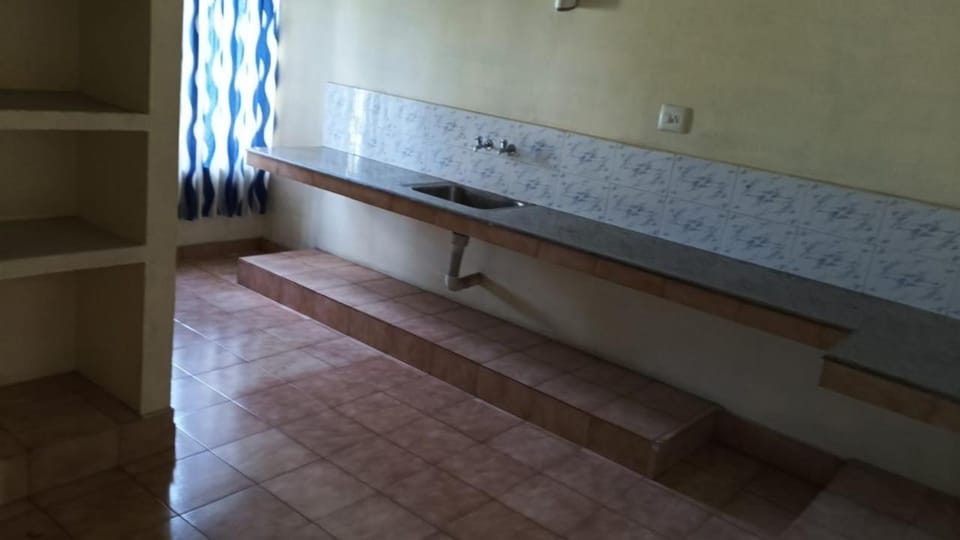 6 Bedroom Apartment Apartment in Kochi