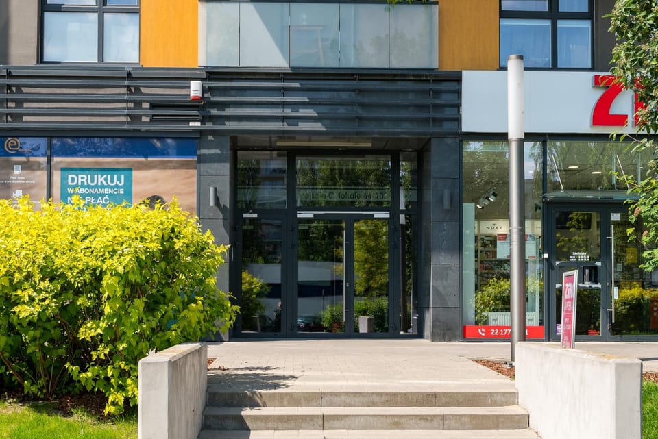 Property building, Facade/entrance