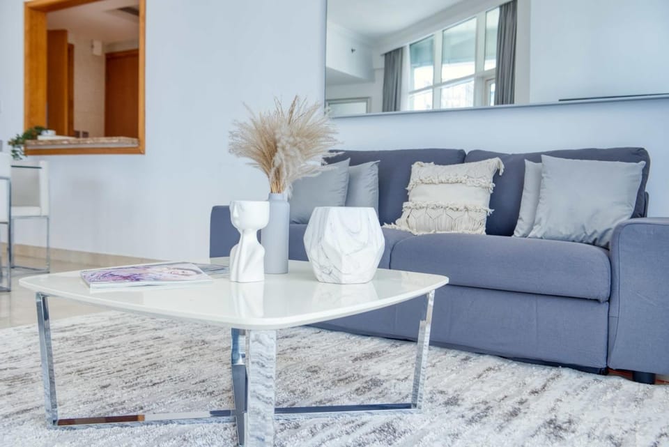 The Smart Concierge - Dorra Bay Apartment in Dubai