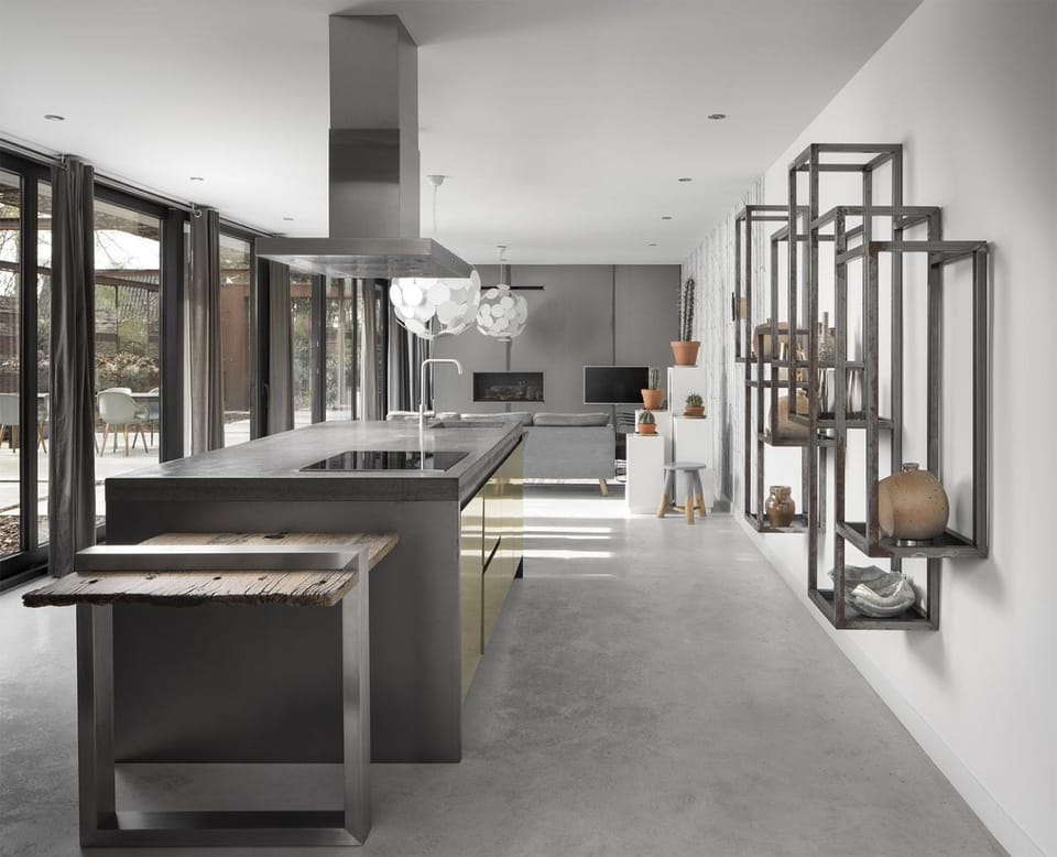 Kitchen or kitchenette