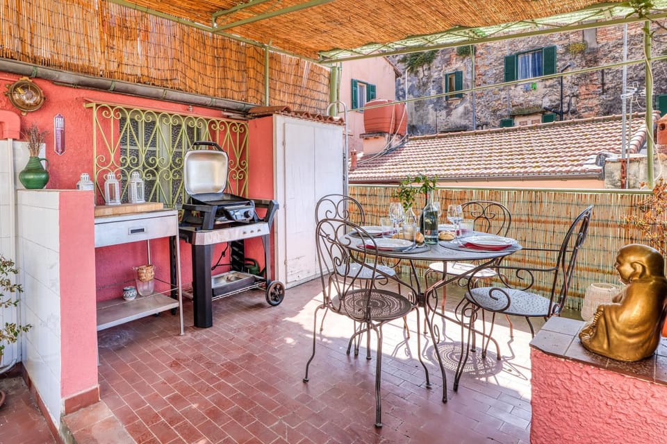 Balcony/Terrace, Dining area