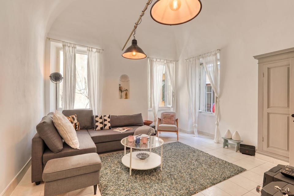 Living room, Other