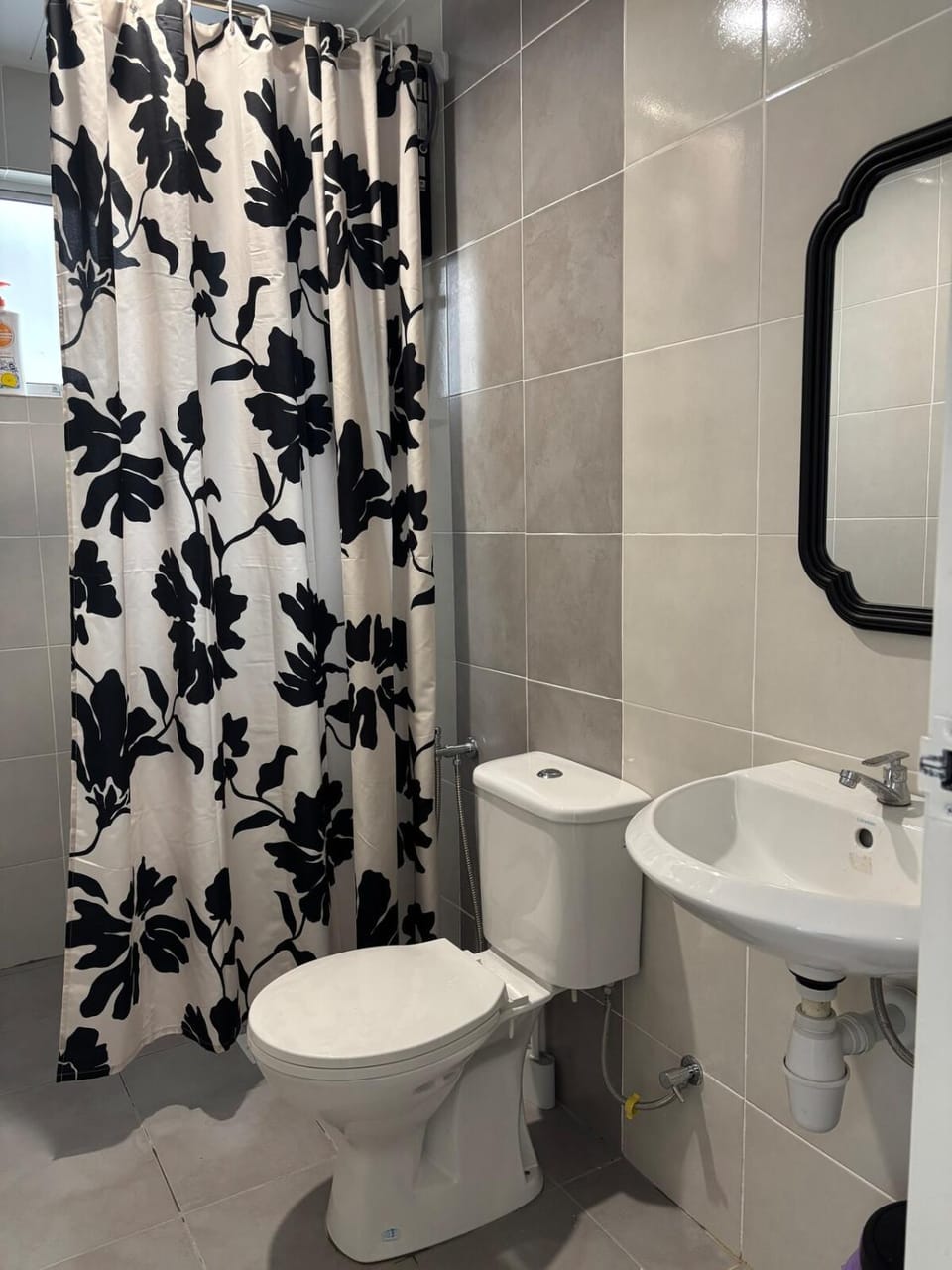 Shower, Toilet, Bathroom, bidet