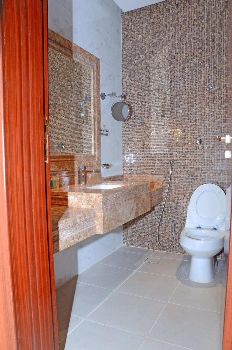 Shower, Bathroom, towels
