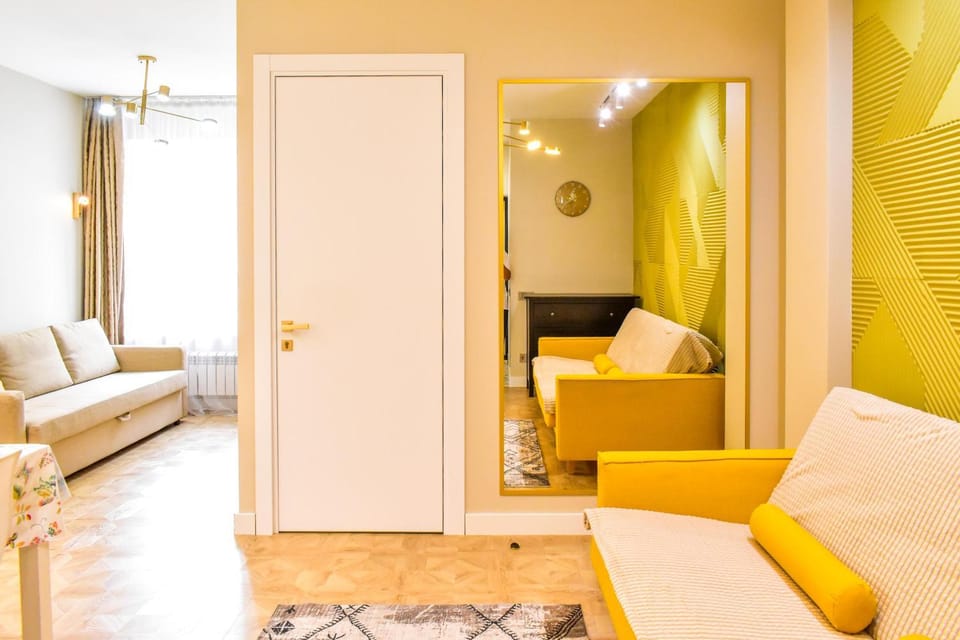Стильные апартаменты в лучшем ЖК 4YOU, до 6чел Apartment in Almaty