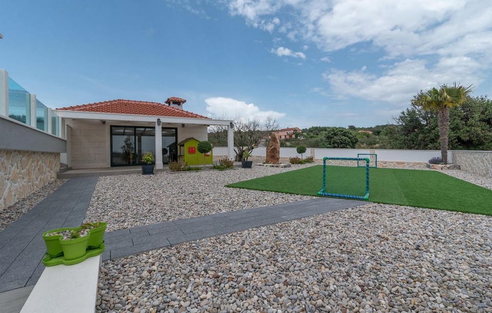 Luxury Villa Ivy Villa in Šibenik-Knin County, Croatia