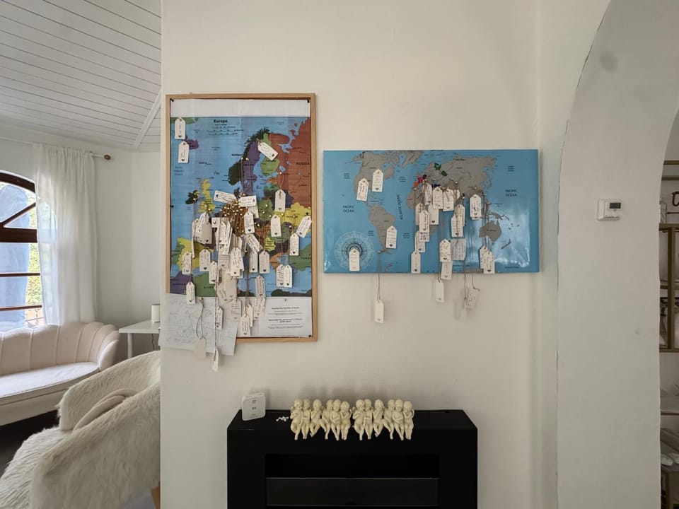 Living room, Decorative detail