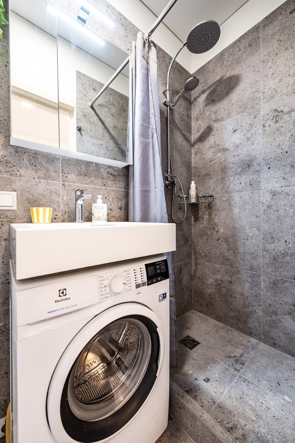 Cozy 1BR in Old Town with FREE Parking Apartment in Vilnius