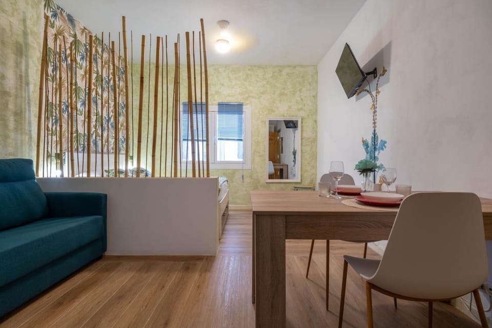 TV and multimedia, Seating area, Dining area, internet, pet friendly