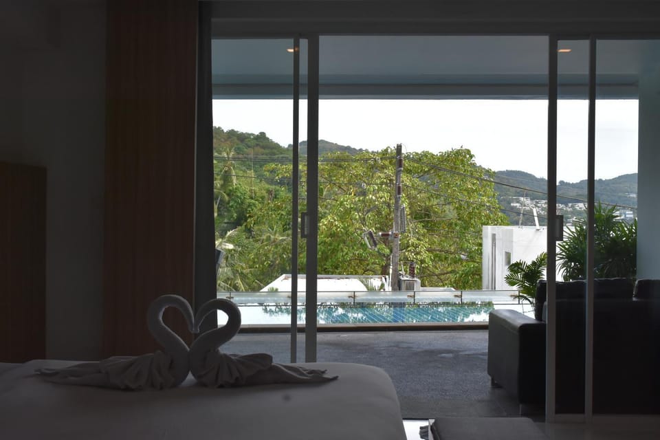 Lae Lay Suite Hotel in Phuket