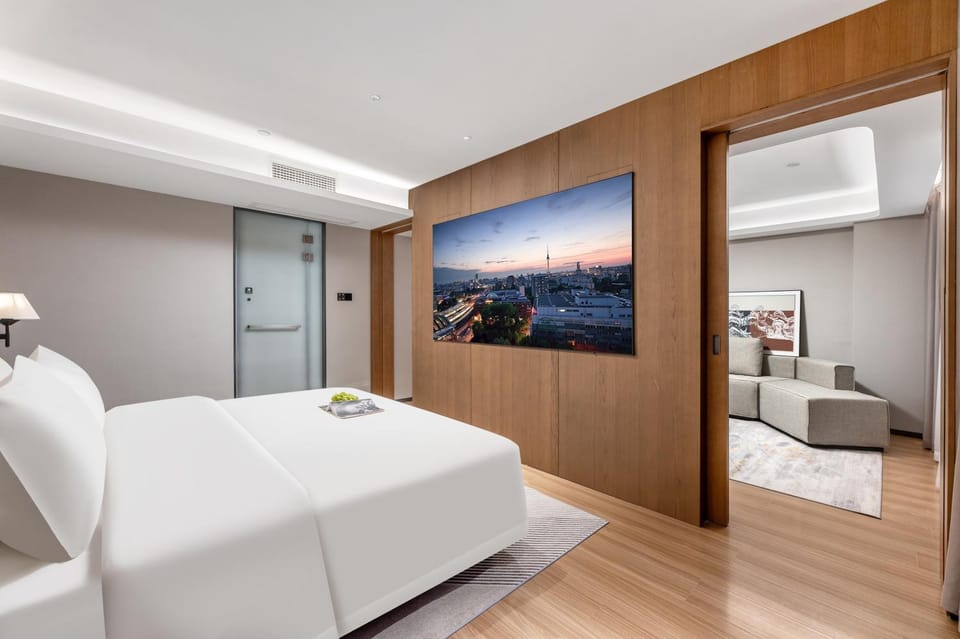 Dingshe Hotel Guangzhou Shamian Island Yongqingfang Branch Hotel in Guangzhou