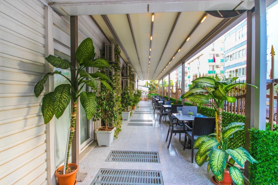 Patio, Day, View (from property/room), Balcony/Terrace, Banquet/Function facilities