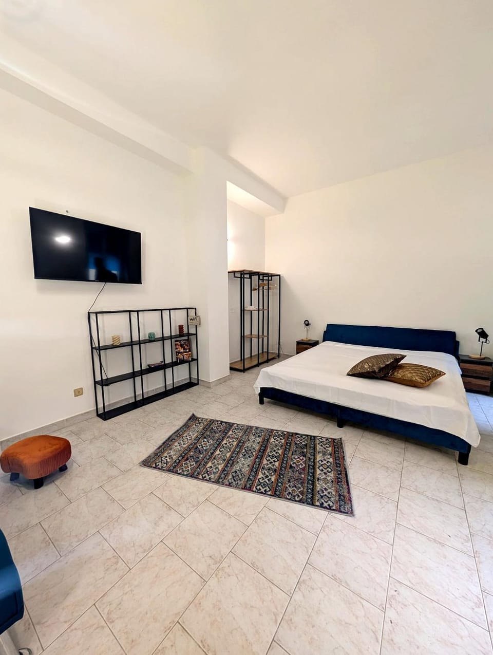 Hbhall City Life Studio Apartment in Milan