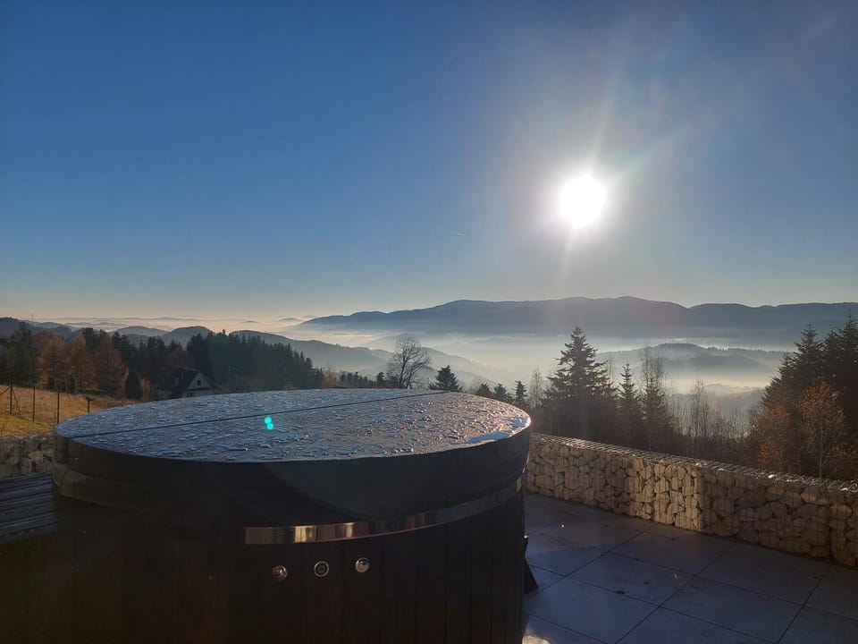 Natural landscape, Hot Tub, Mountain view